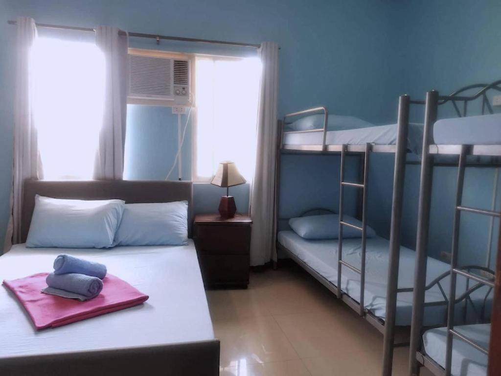 The Stopover Hostel - Mactan Lapu-Lapu City Kültér fotó